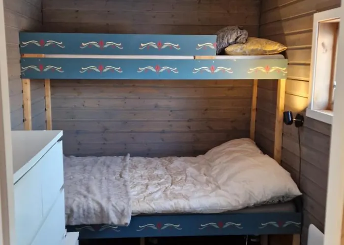 Cosy In North-norway, Nearby Senja. Apartamento Sorreisa