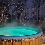 شقة Cosy In North-norway, Nearby Senja. Sorreisa